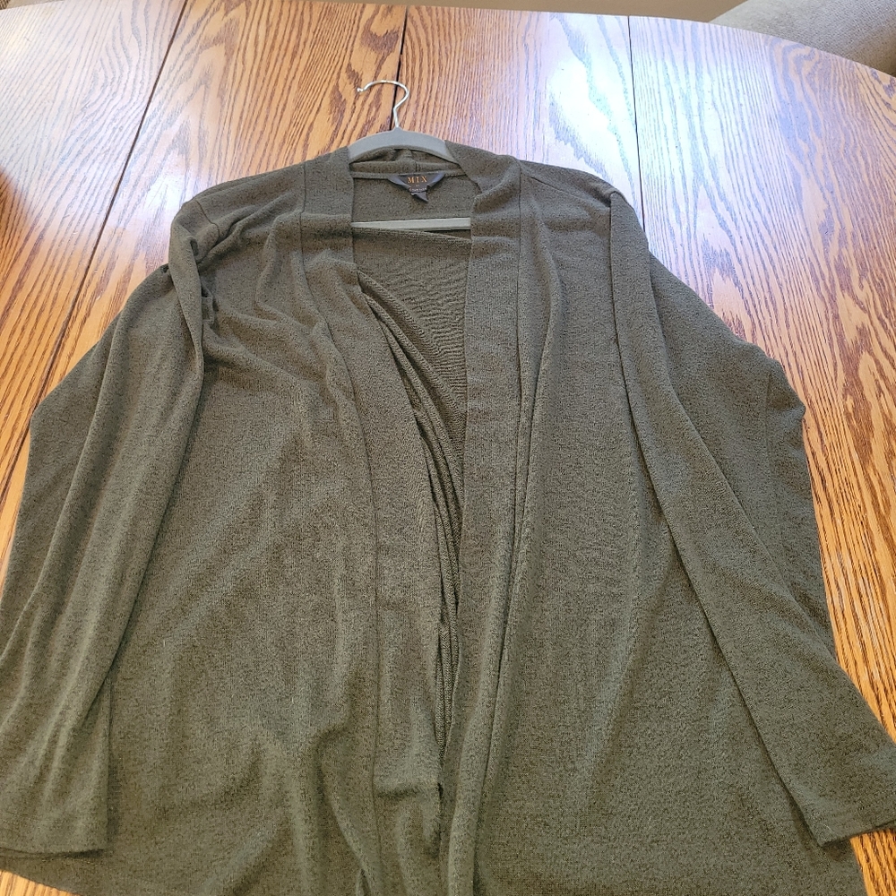 (4 For $20) Mix By 41 Hawthorn Olive Cardigan - Picture 3 of 4